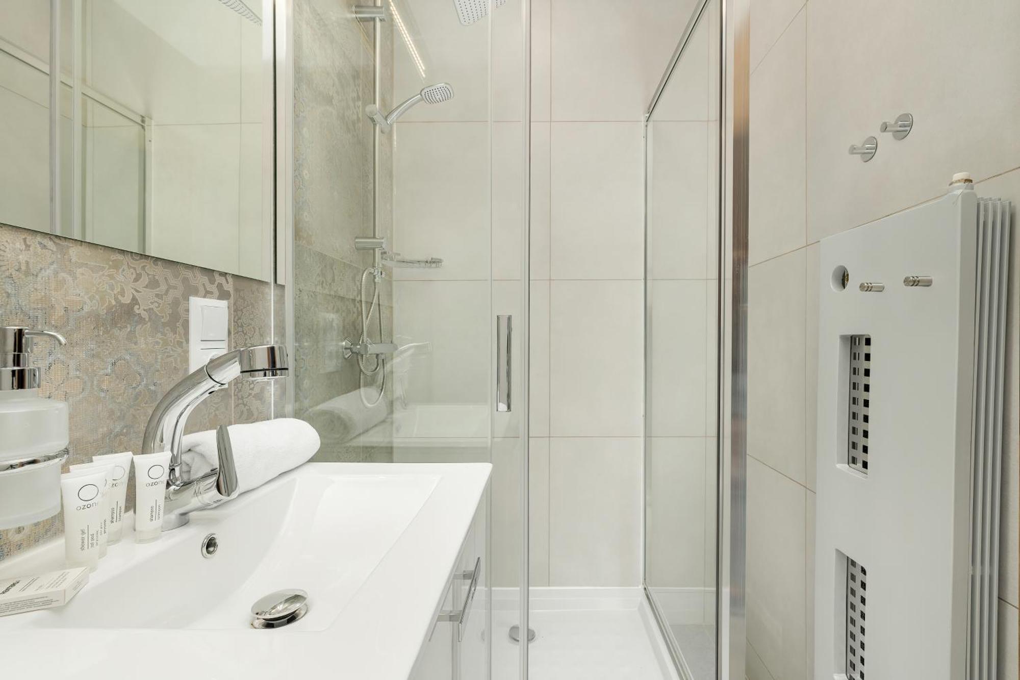 Nowoczesne I Stylowe Apartamenty W Centrum Bytomia Blisko Rynku By Noclegi Renters Zewnętrze zdjęcie